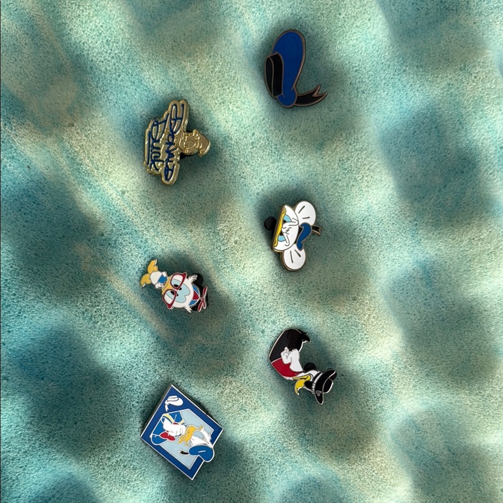 Donald Duck Disney Pin Bundle